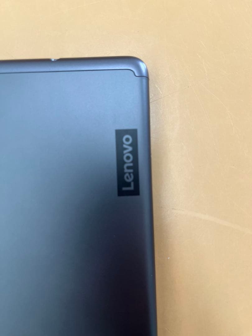 Lenovo Tab M8 Android タブレット