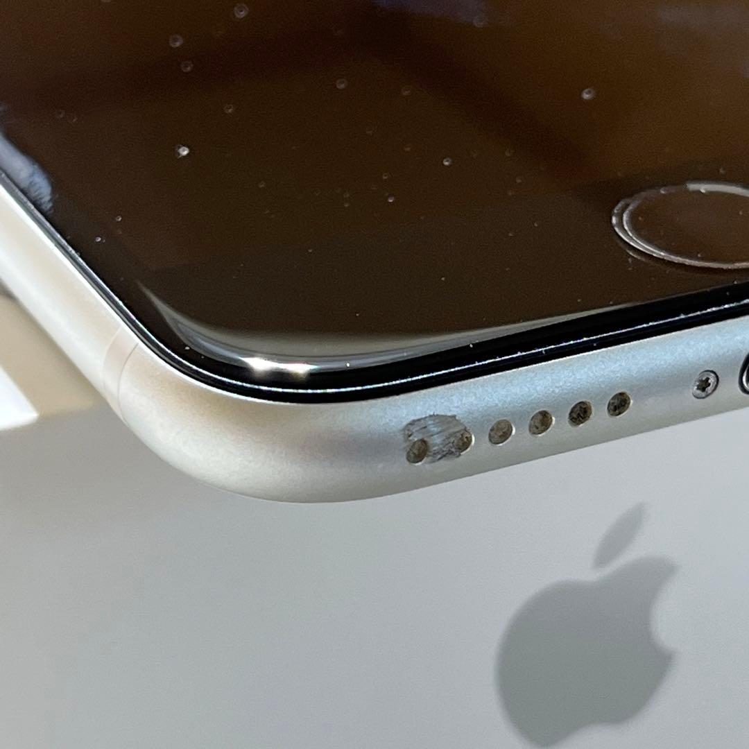 iPhone SE 第2世代 (SE2) ホワイト 128GB docomo