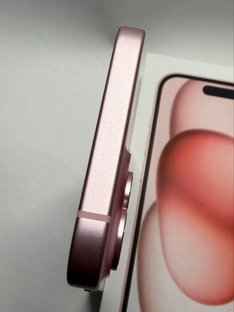 iPhone 15 ピンク 128GB SIMフリー 美品