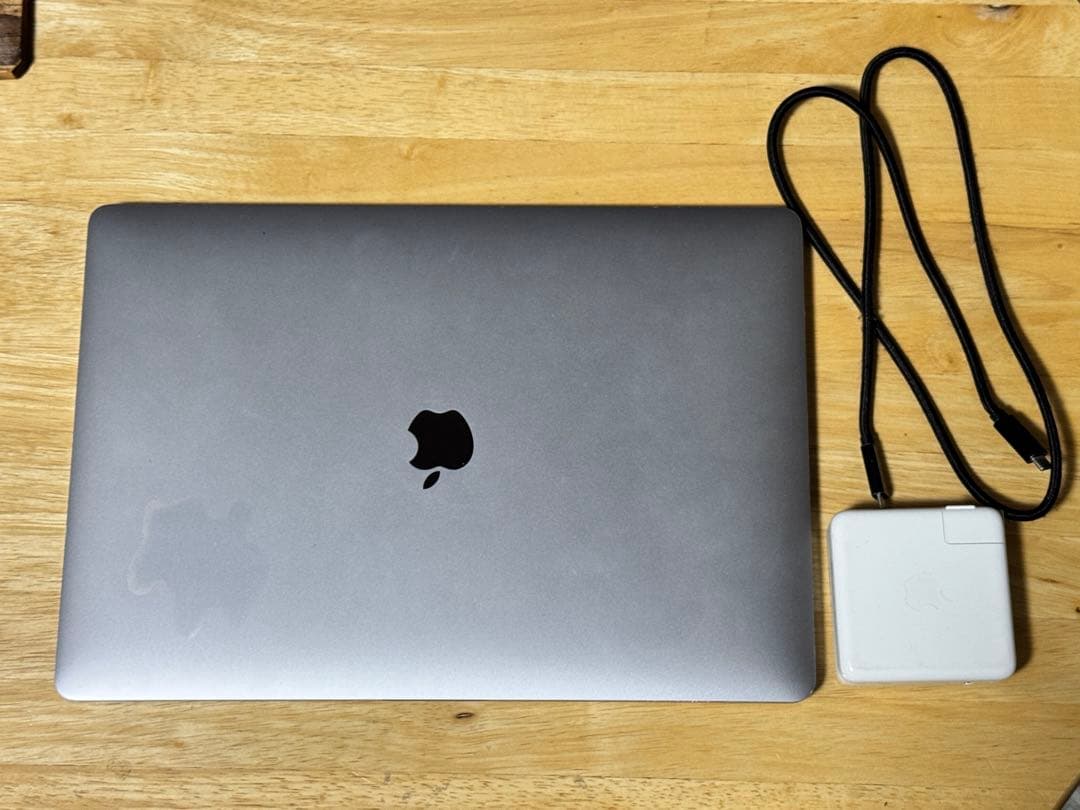 MacBookPro 15インチ 2019 32GB 1TB Core i7