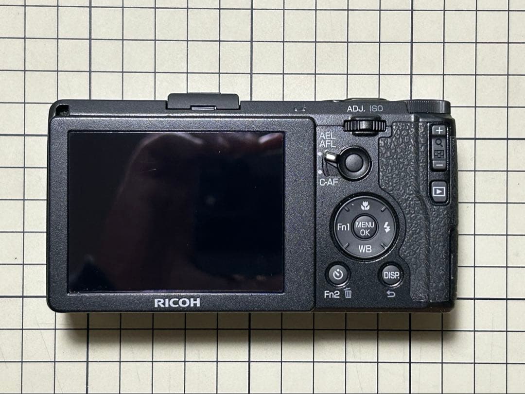 E*n様 RICOH GR （APS-C初代）