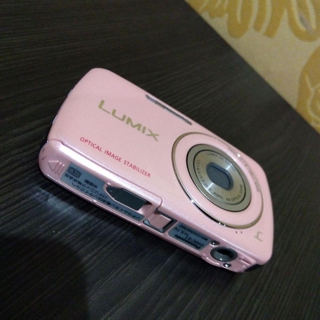 極美品　Panasonic LUMIX DMC-S1 ピンク