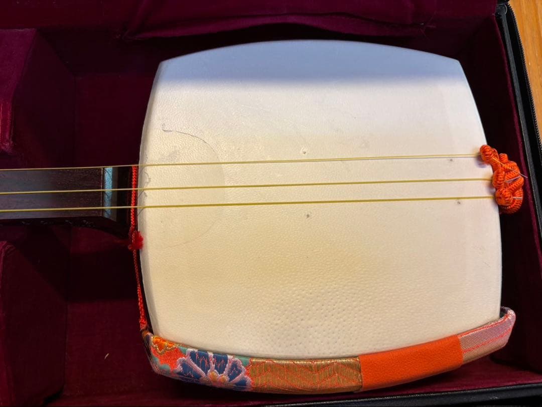 三味線本体・ケース付き