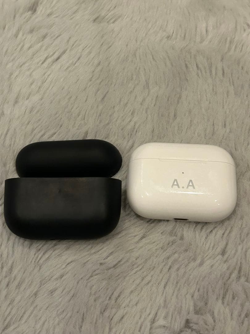 Apple AirPodsPro 第1世代★シリコンケース付き