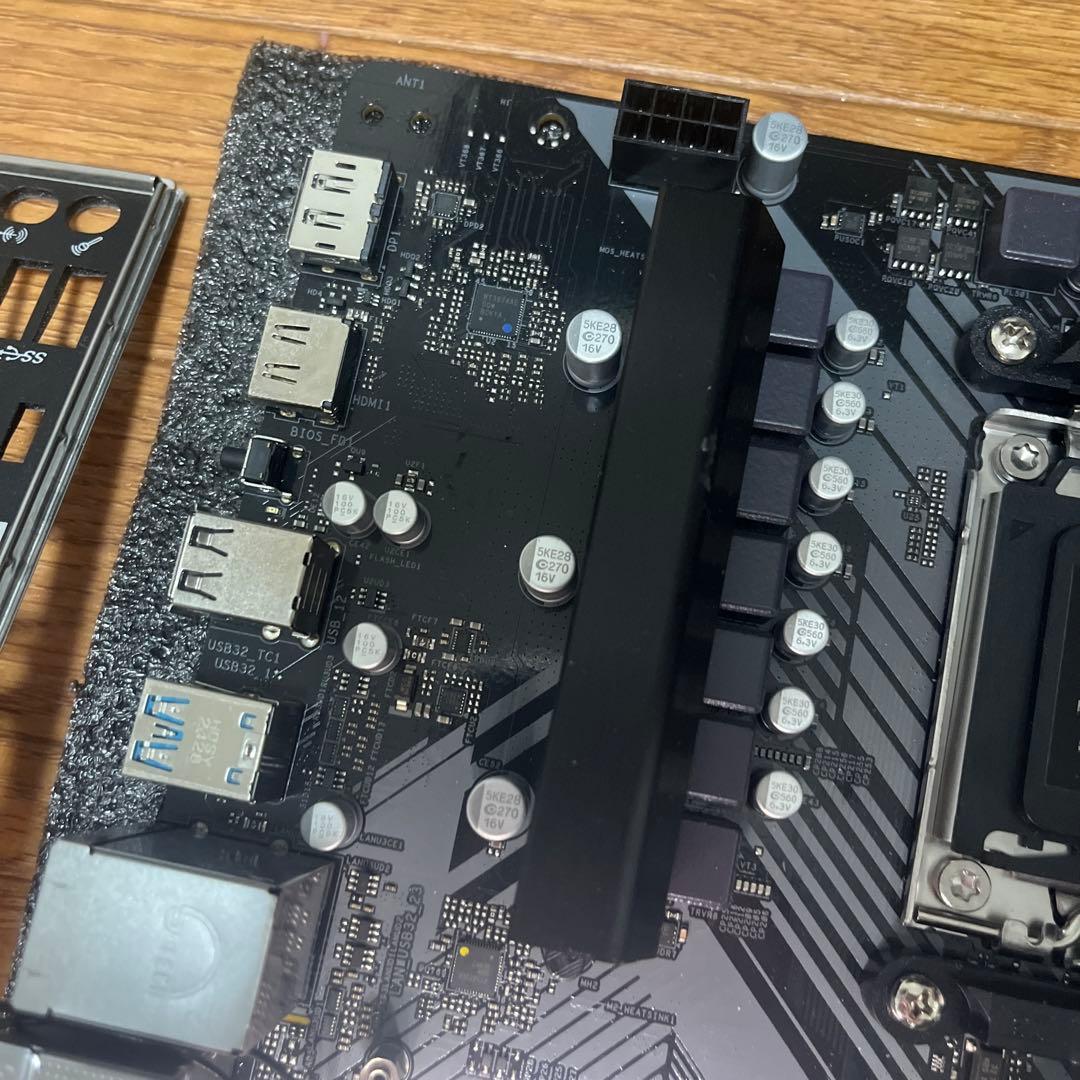 ASRock B650M-H/M.2+ マザーボード