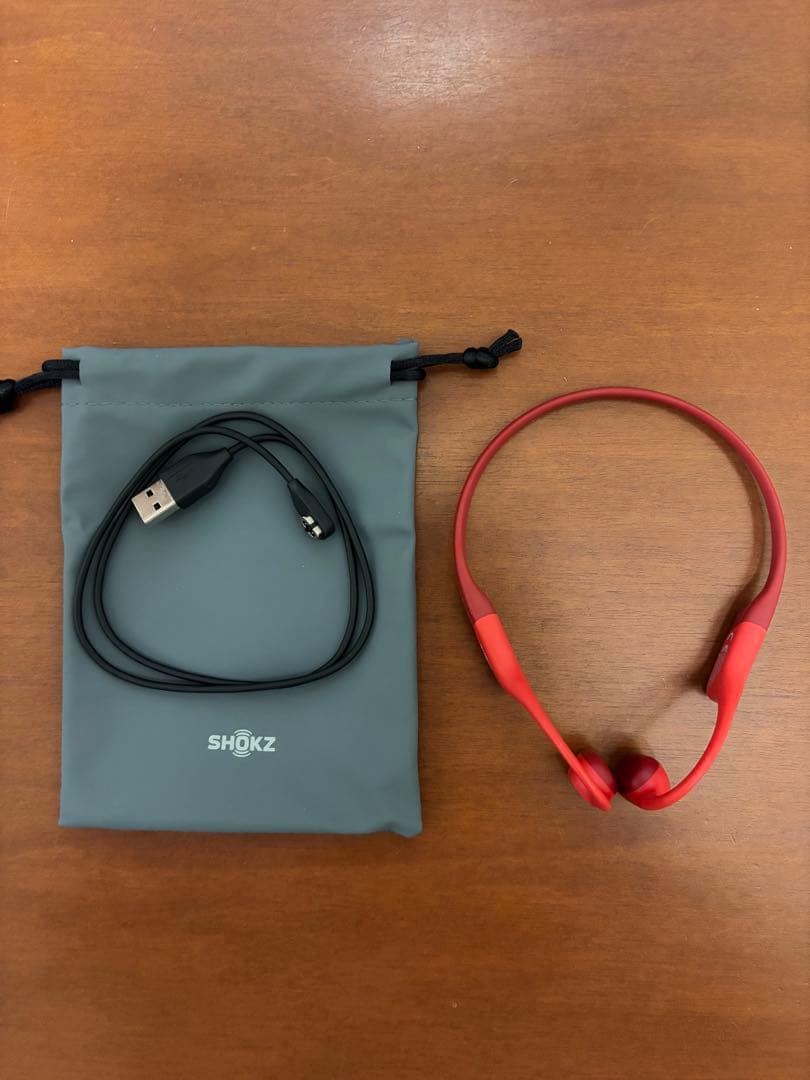 SHOKZ OPENRUN 骨伝導イヤホン レッド