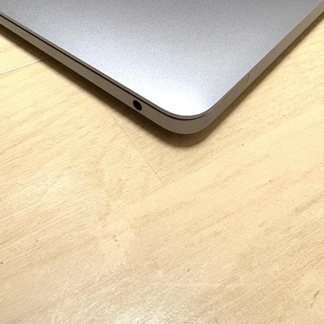 良品！MacBook Air M1 2020 メモリ16GB SSD256GB