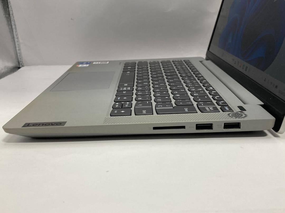 爆速i5第11世代/8GB/新品SSD512GB/Office/Lenovo