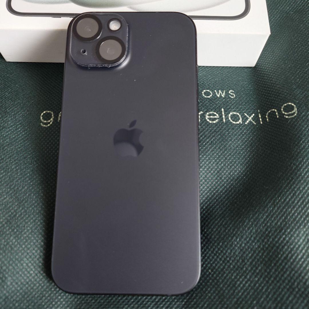 美品　iPhone15 256GB ブラック　フィルム2枚付き