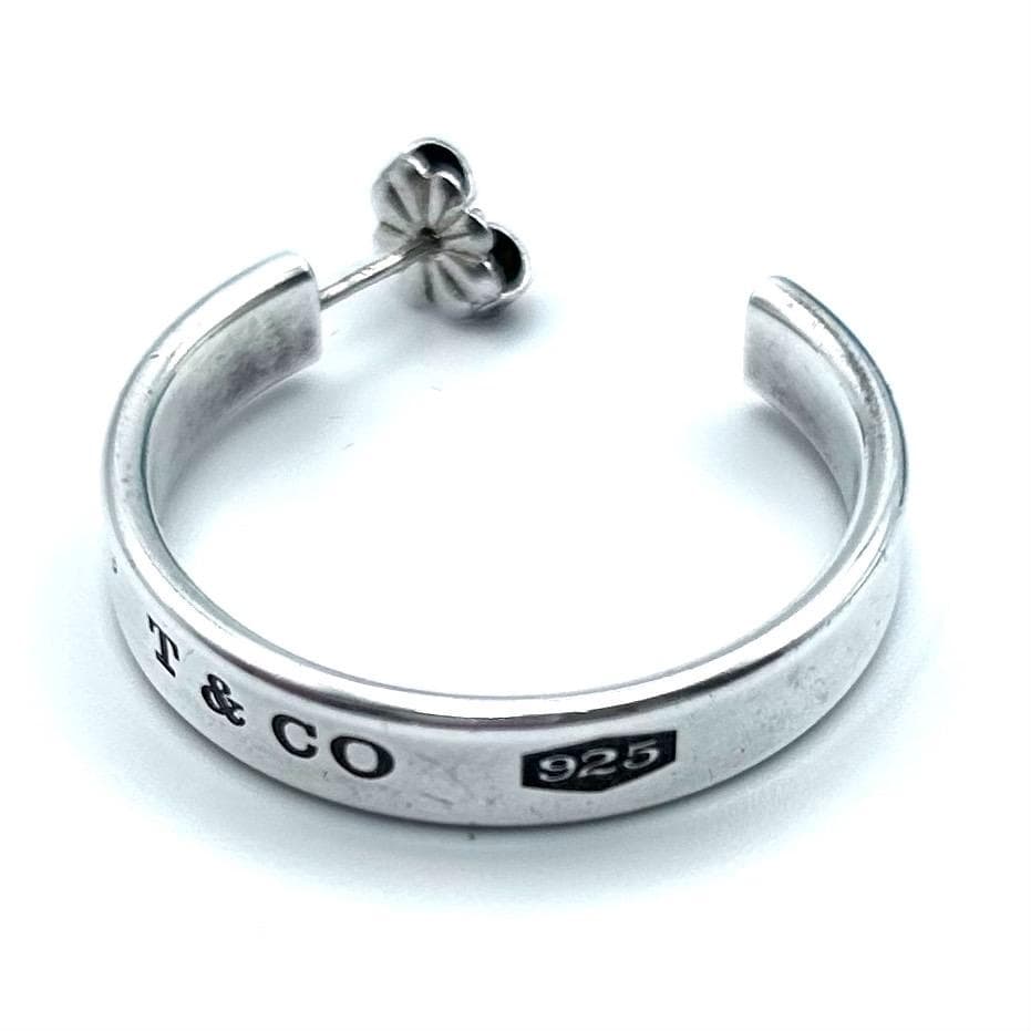 ティファニー ピアス シルバー ナロー フープ 片耳 Tiffany & Co.