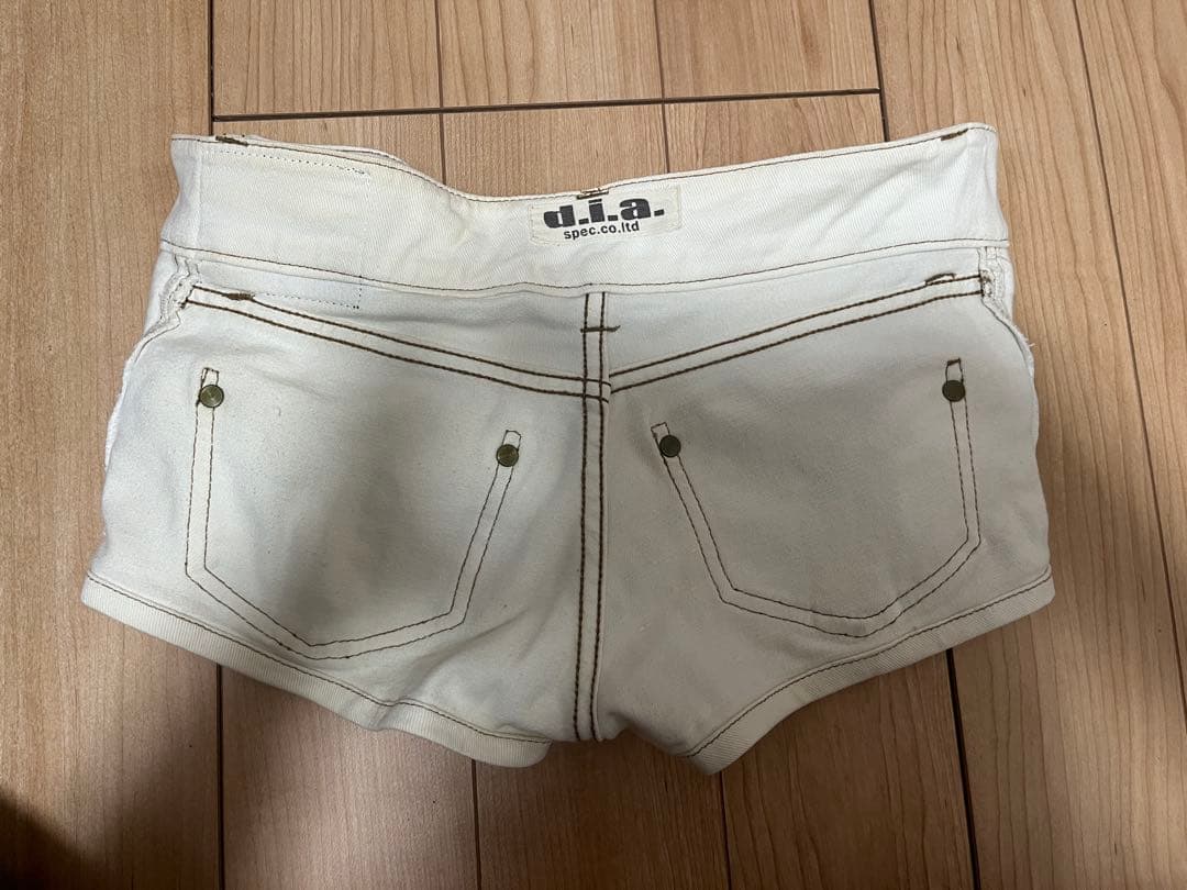 【旧d.i.a.】平成ギャル サイドリング 白ショーパン／Y2K