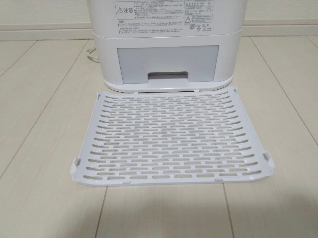 2021年製　アイリスオーヤマ　除湿機　IJD-JN50-W 衣類乾燥除湿機