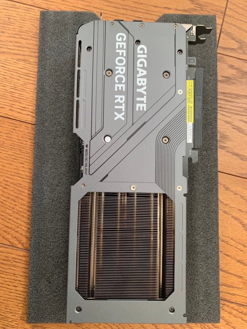 グラフィックボード・グラボ・ビデオカード GIGABYTE GEFORCE RTX 4070 SUPER OC