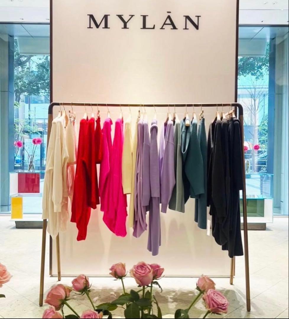 定価約13万円 一瞬で売り切れた MYLAN カシミヤ混ニットドレス リボン付