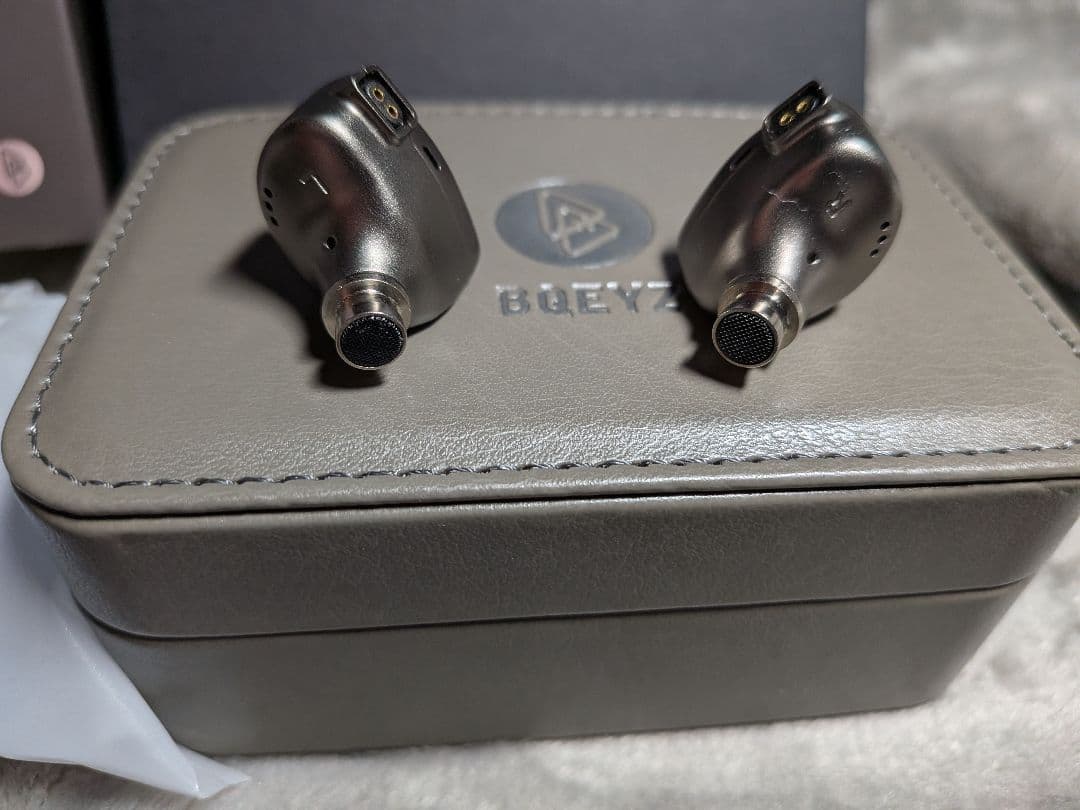 BQEYZ WINTER 2 イヤホン ブラウン