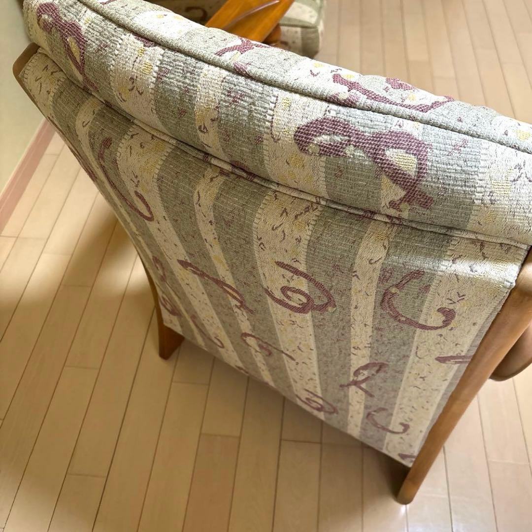 木製ストライプ模様　１人掛けソファ