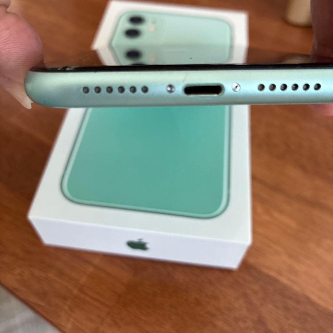 iPhone11 Green 128GB 本体