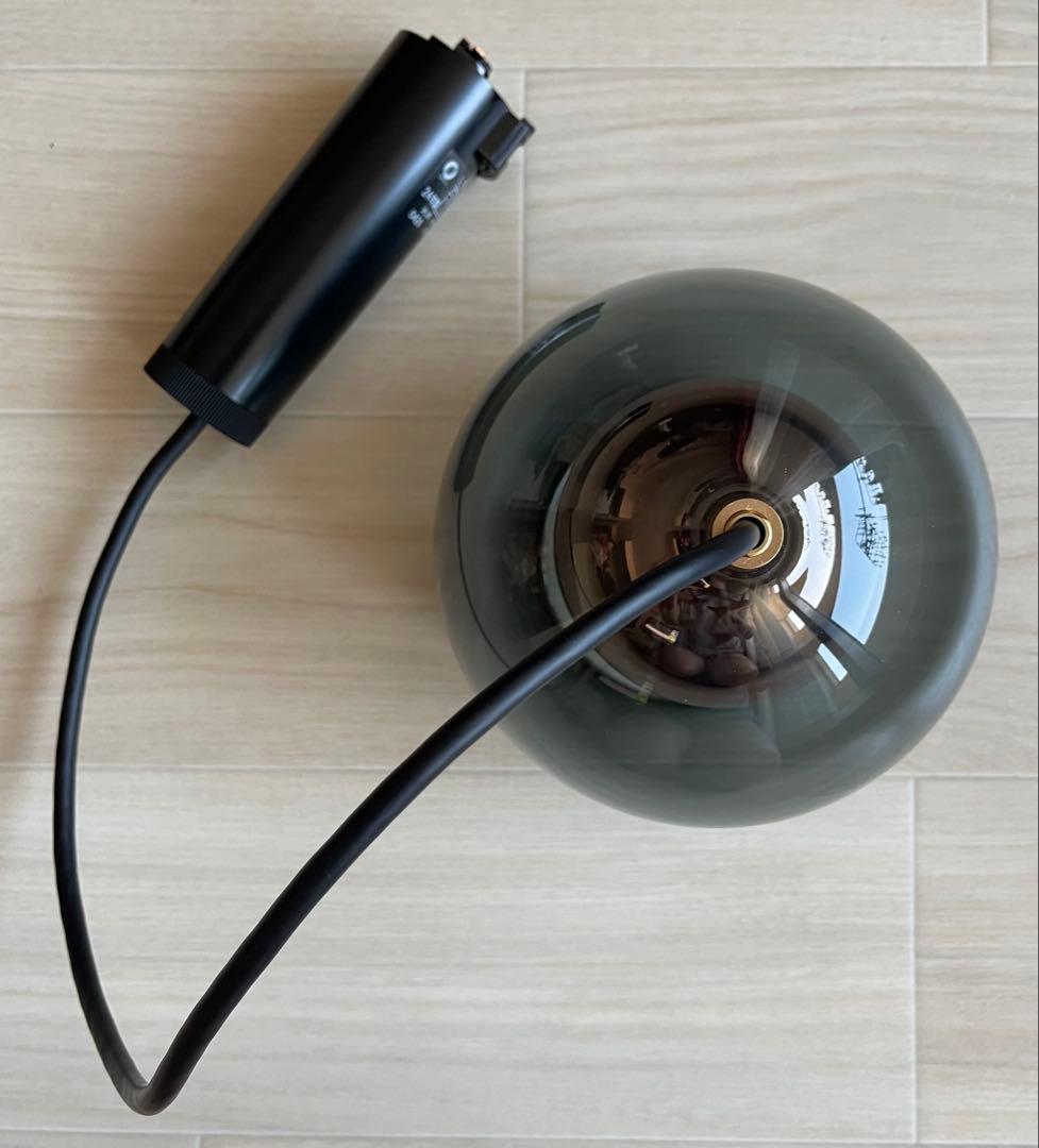 新品同様美品　ペンダントライト　3個セット