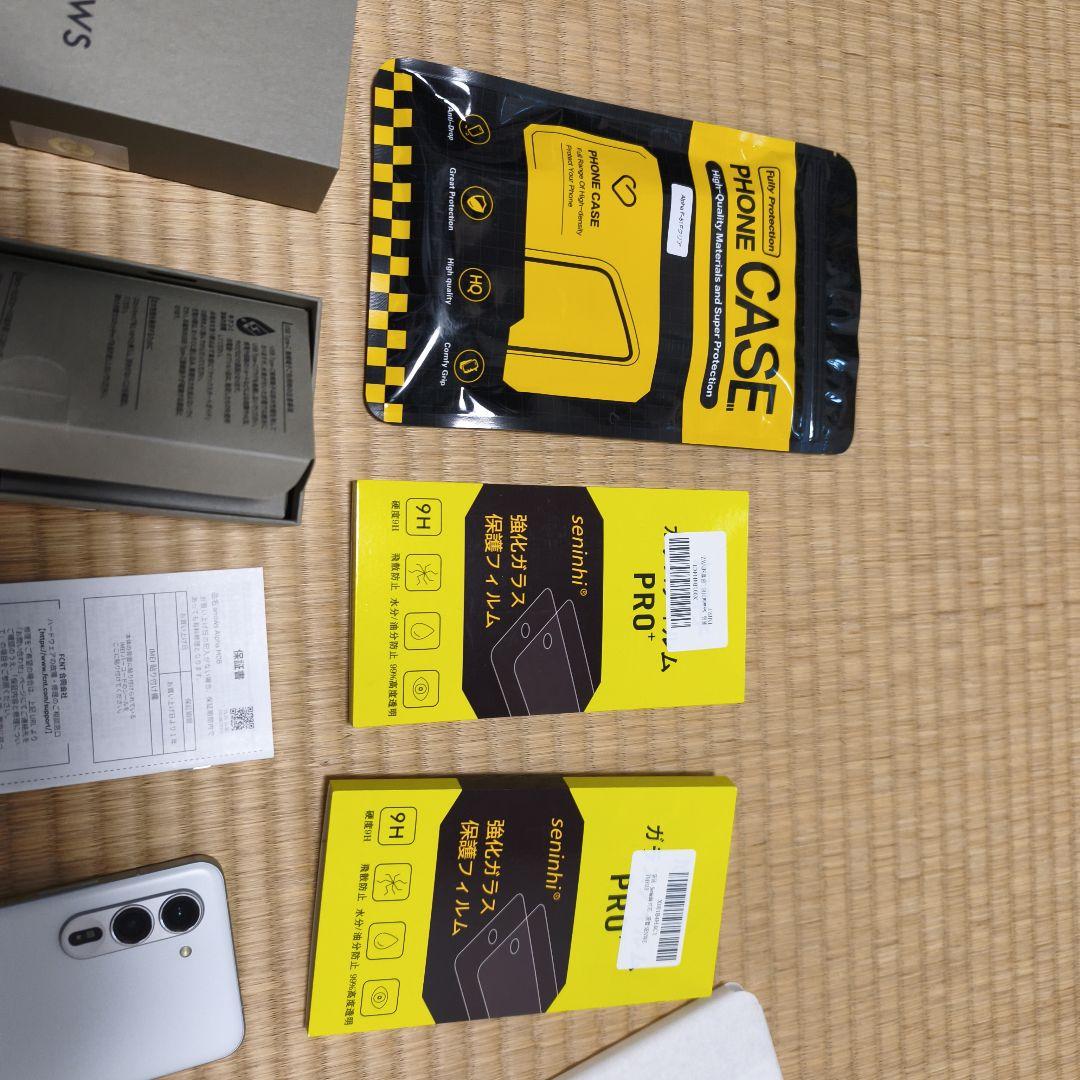 【美品】arrows Alpha ホワイト