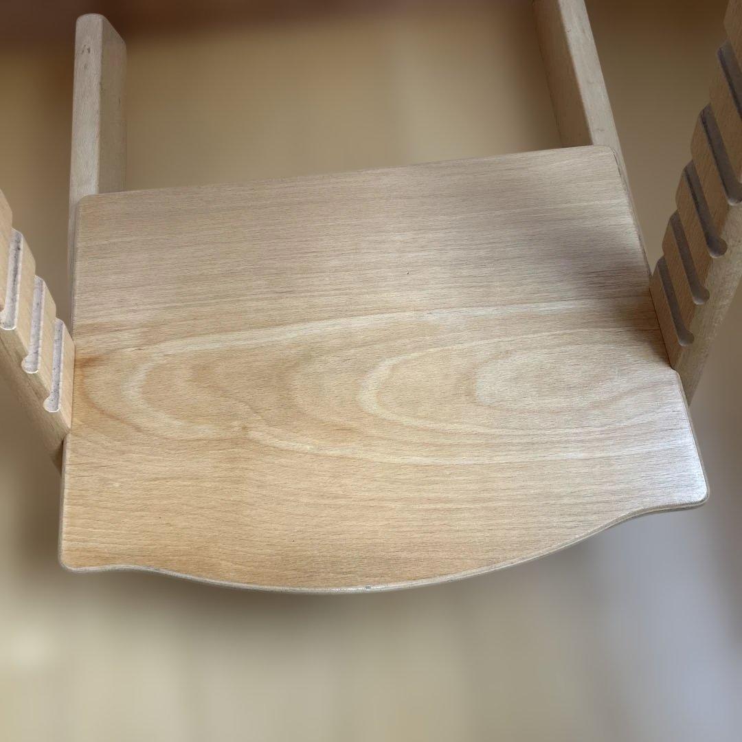 ストッケ　トリップトラップ　木製ベビーチェア　高さ調節可能