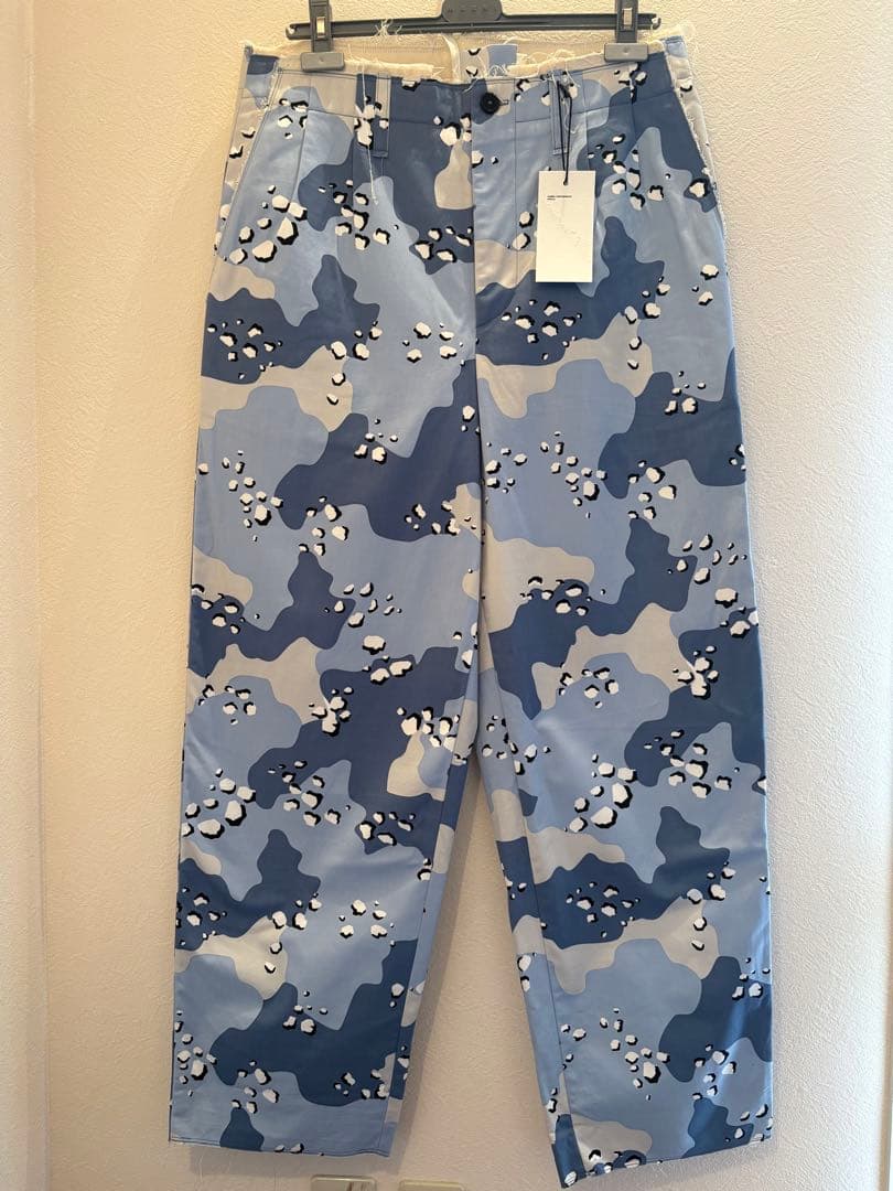 カミエル カモフラ a machine エーマシーン ポーカーズ ブルー ワイド