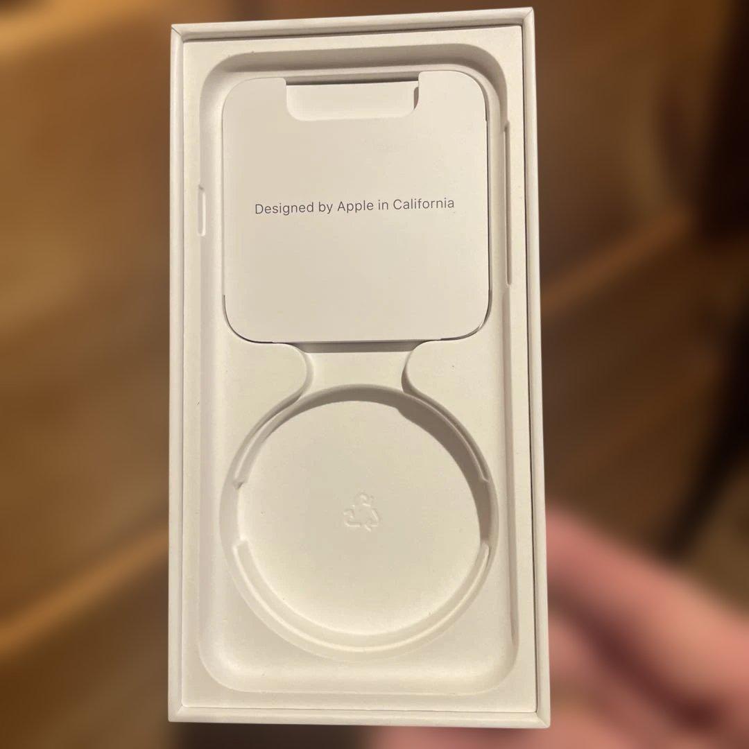 Apple iPhone SE 第3世代　ブラック 64GB