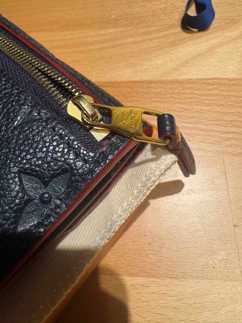 ルイヴィトン　ポシェットクレ