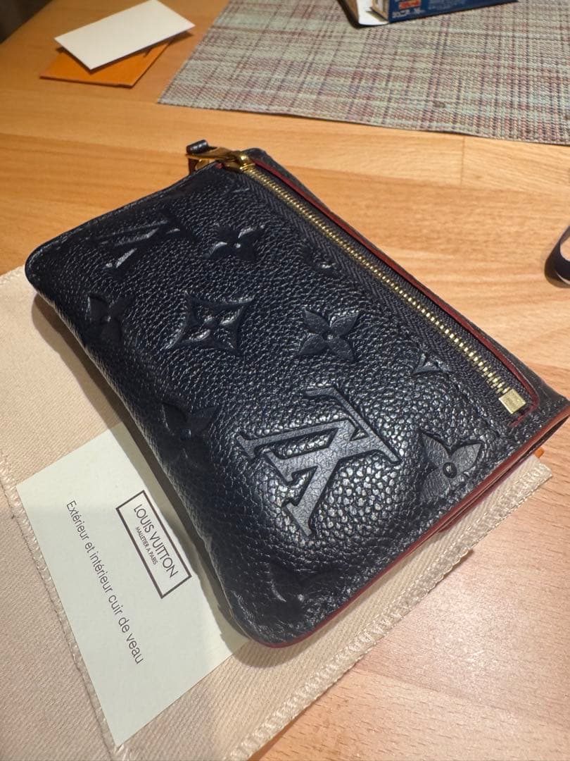 ルイヴィトン　ポシェットクレ