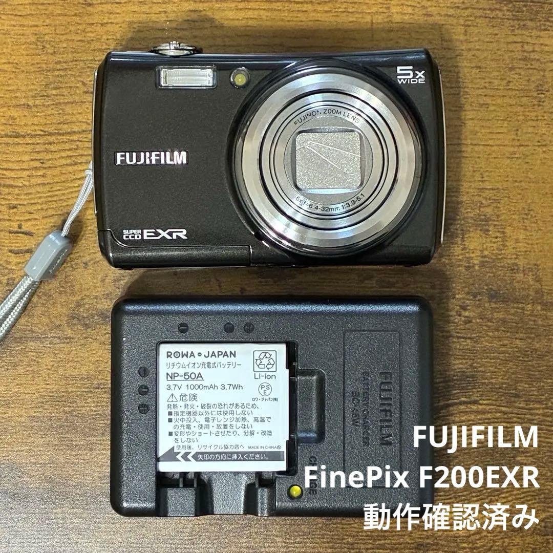 デジタルカメラ FUJIFILM FinePix F200EXR