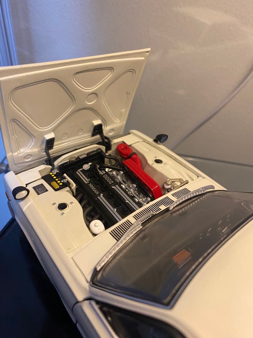 スカイライン 1/18 京商