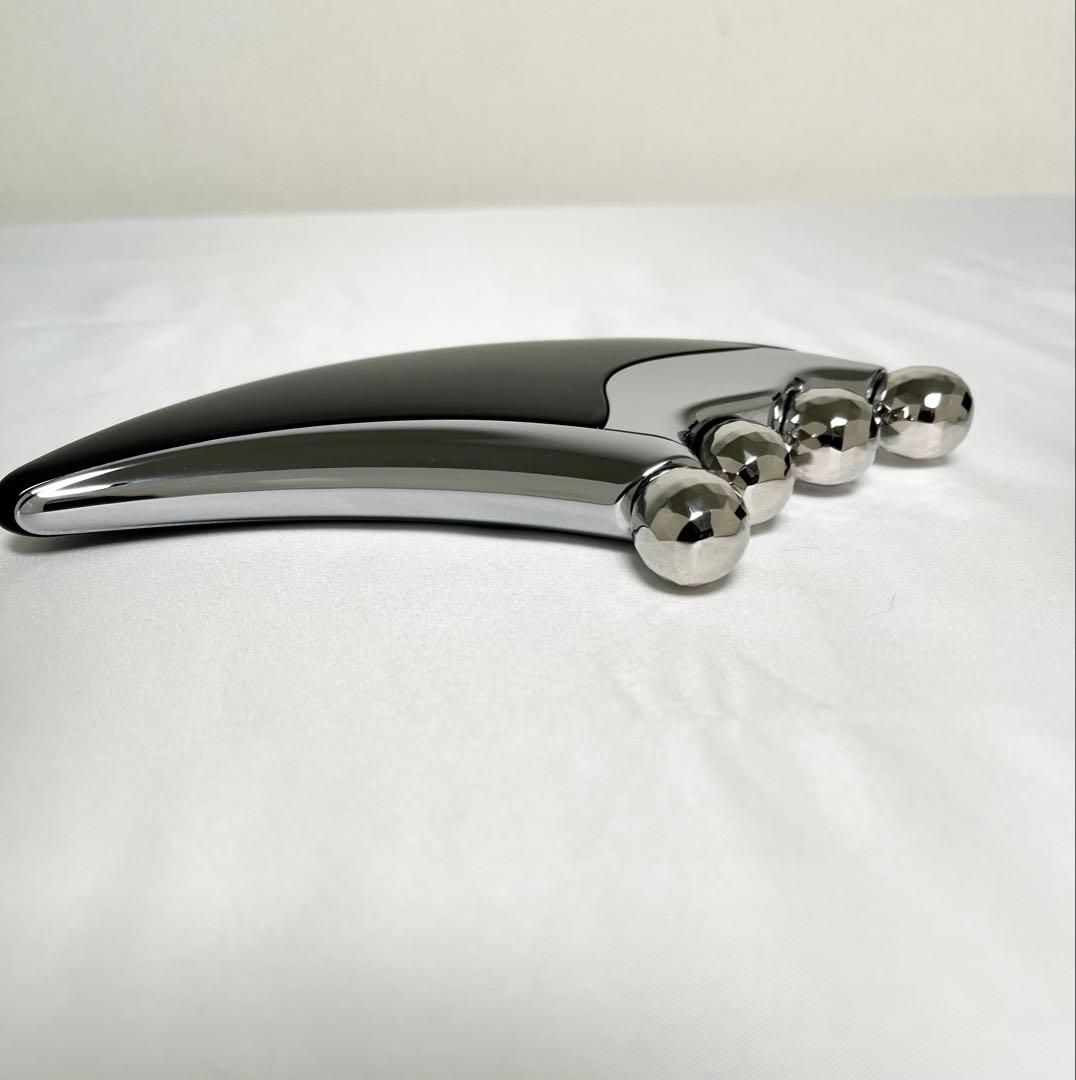 MTG ReFa 4 CAXA ブラック 美顔器 リファフォーカッサ