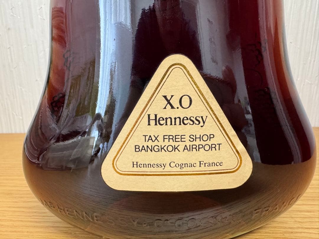 Y*L様 希少品　ヘネシーＸＯ　1000m l 金キャップ　未開封保管品