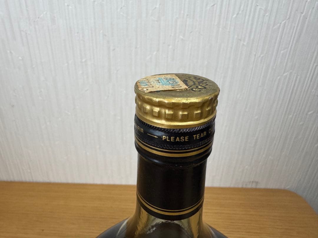 Y*L様 希少品　ヘネシーＸＯ　1000m l 金キャップ　未開封保管品