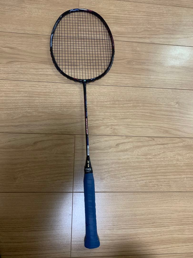 バドミントンラケット　ヨネックスデュオラ8XP  3U5G(美品)