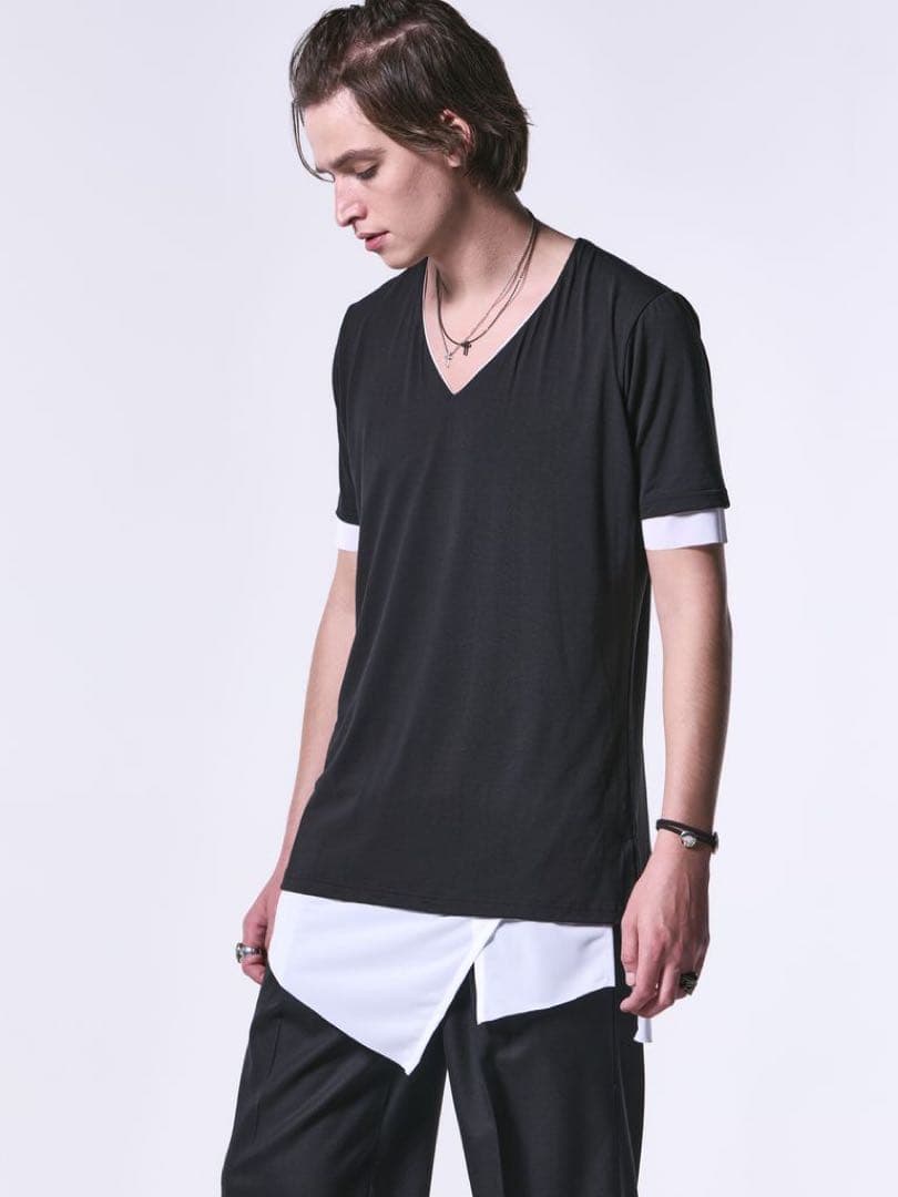 SlitHemLayeredT-Shirt / スリットレイヤードTシャツ