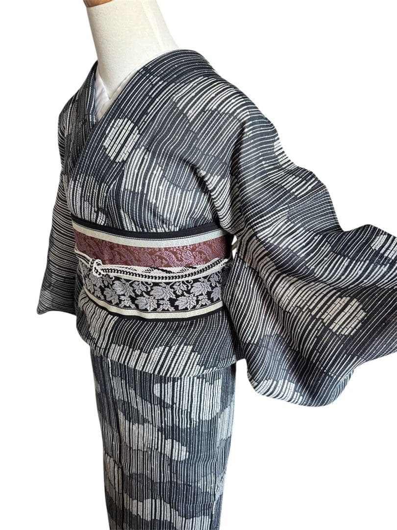 絹紅梅　夏着物　浴衣　雲取り　モノトーン