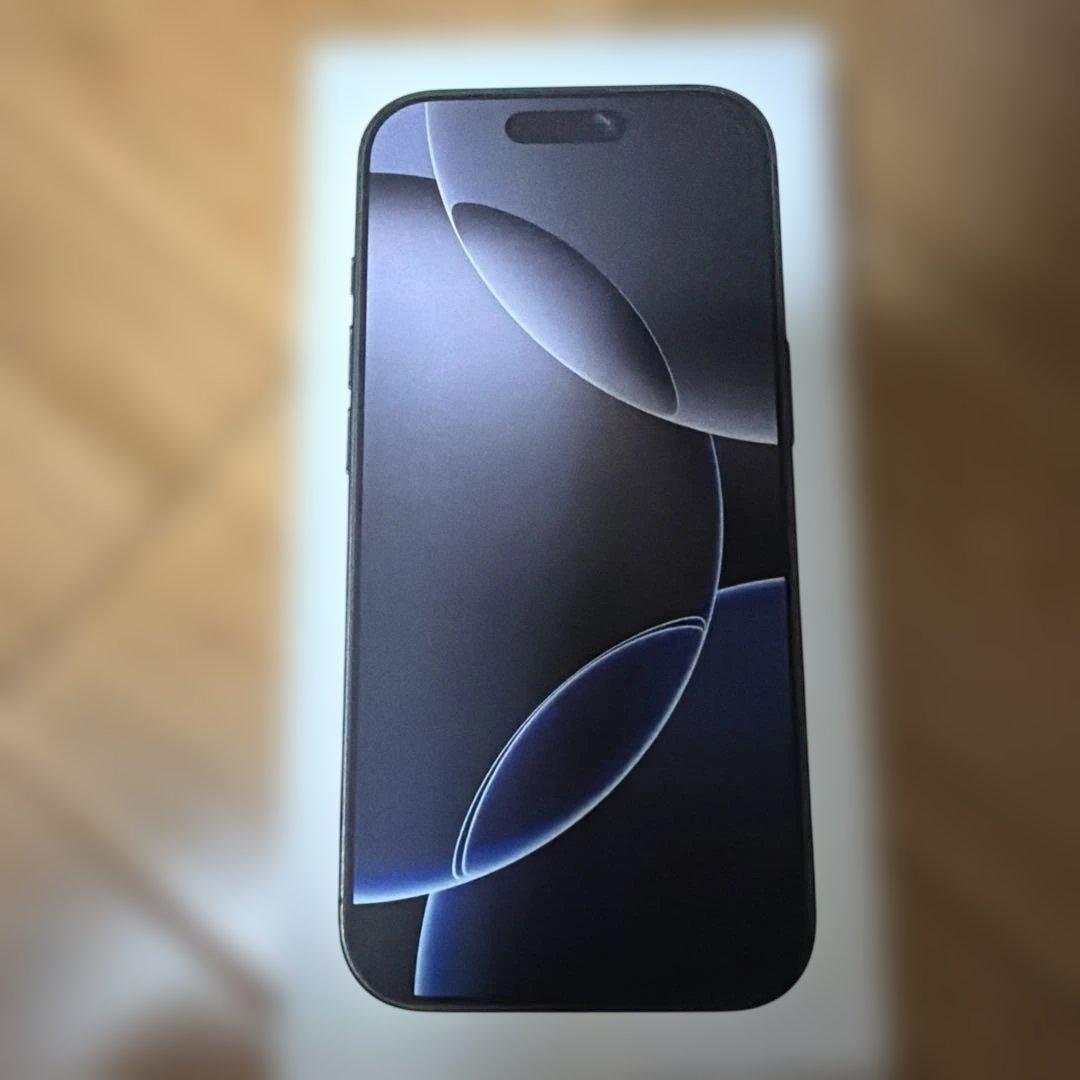 iPhone 16 Pro ブラックチタニウム 128GB