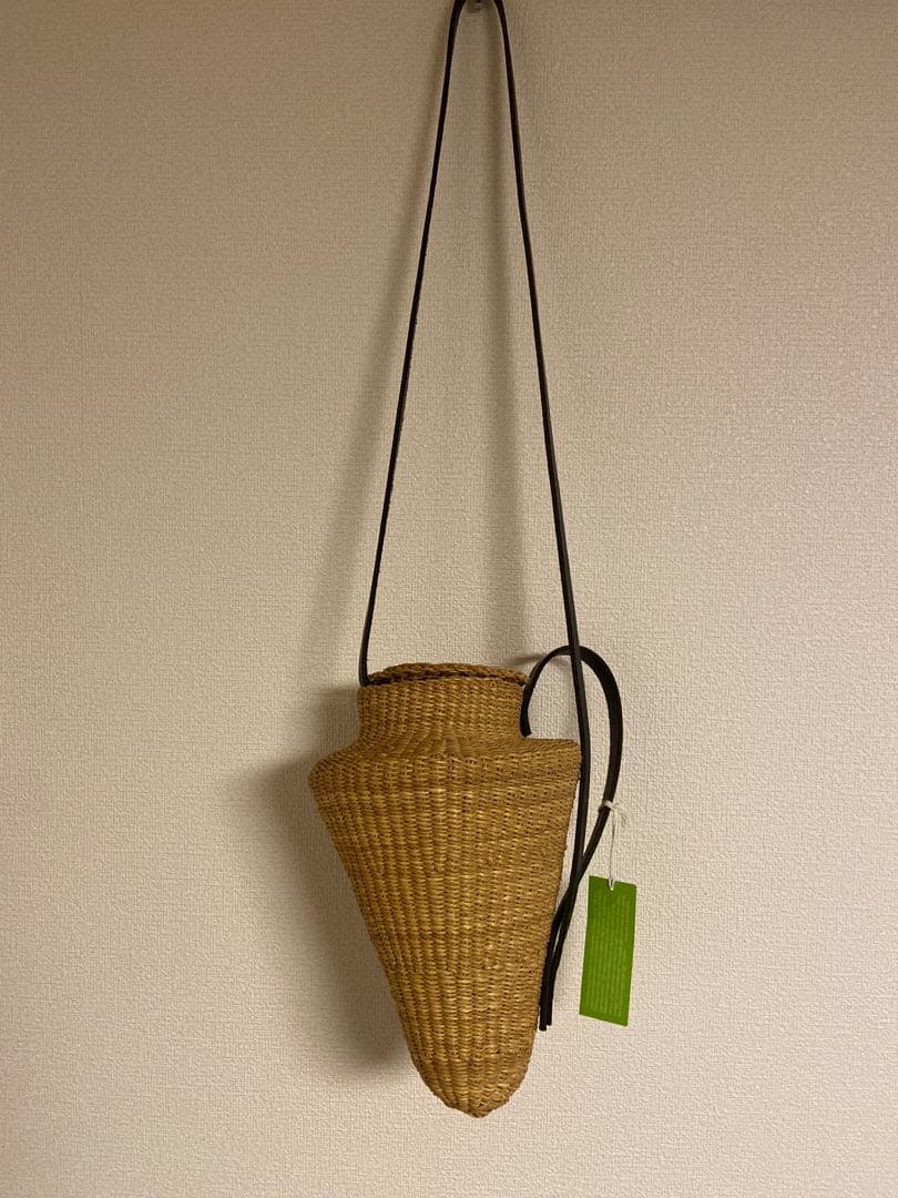 【ines bressand】イネスブレッサンド