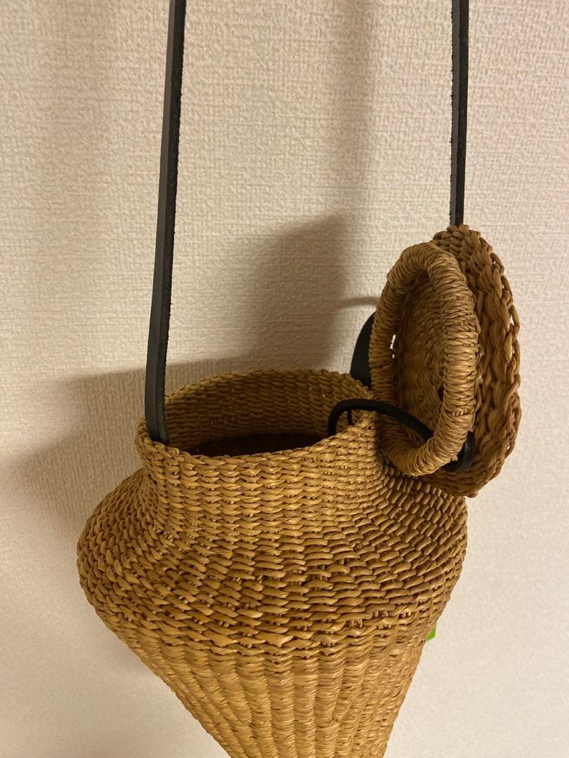 【ines bressand】イネスブレッサンド