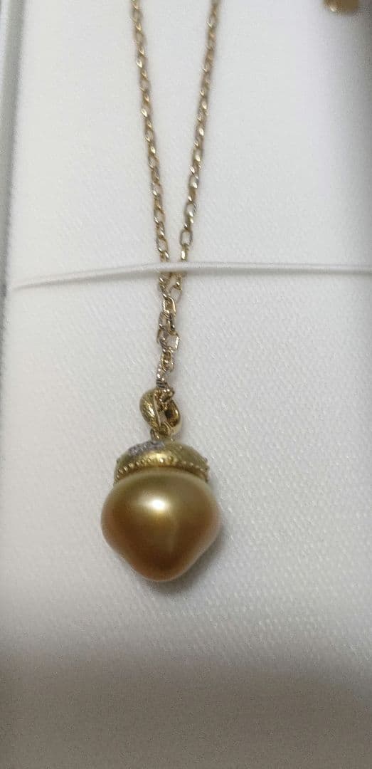 南洋白蝶真珠　パールペンダント 18K ゴールドネックレス