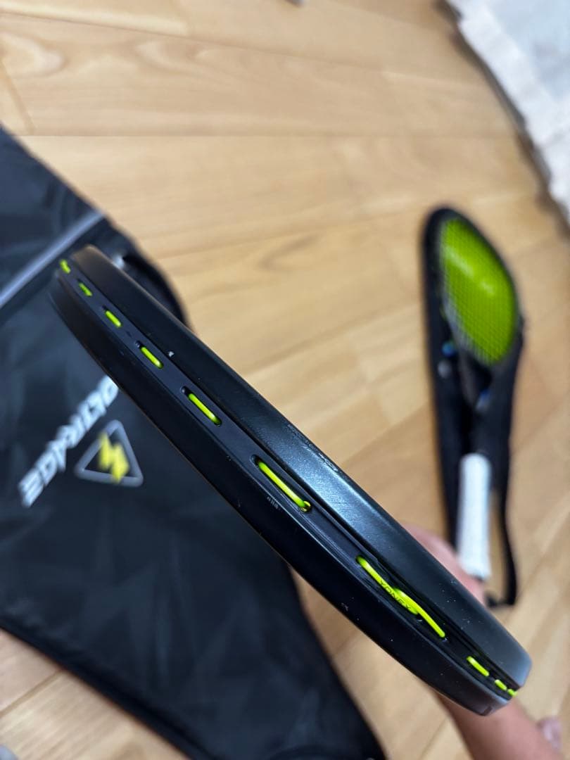 YONEX VOLTAGE 8V ボルトレイジ