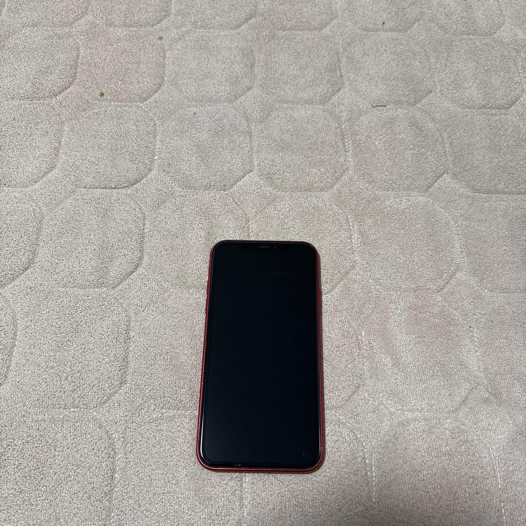 Apple iPhone 11 赤　充電器付き