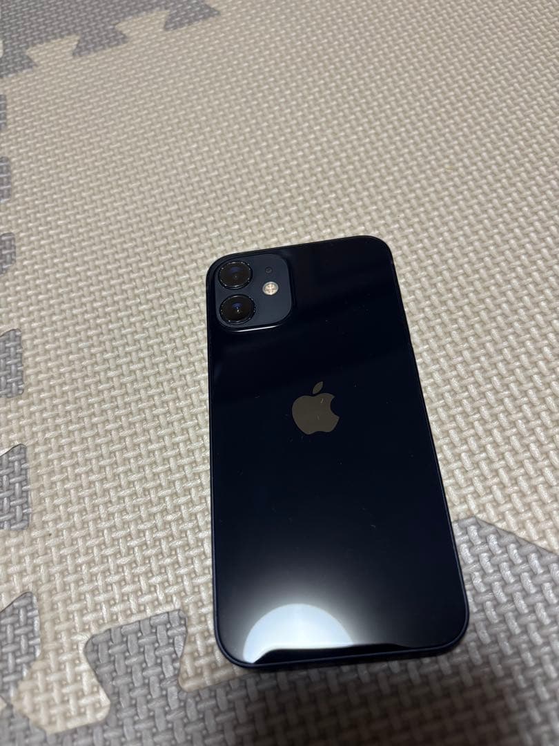 iPhone 12 mini 128GB SIMロック　docomo ケース付