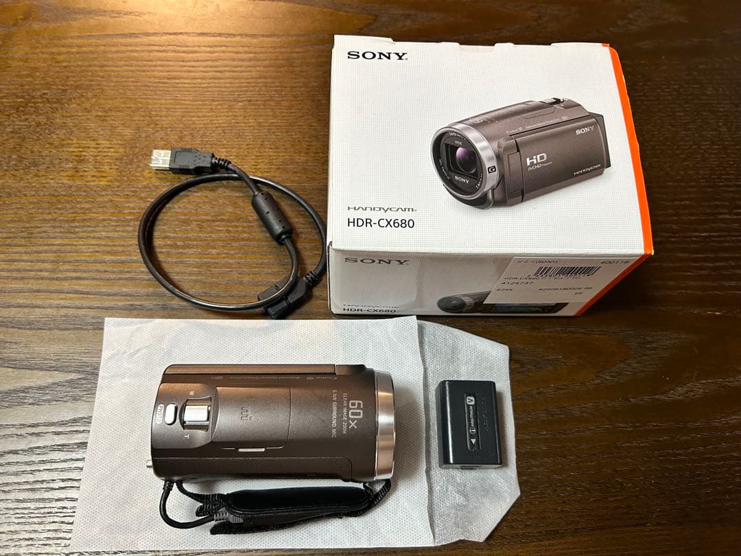 HDR-CX680 ハンディカム　19年製