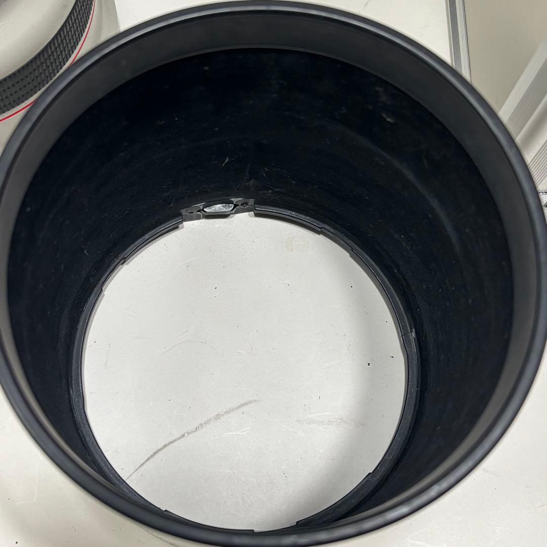 ジャンク品Canon 300mm f2.8レンズ ハードケース付き