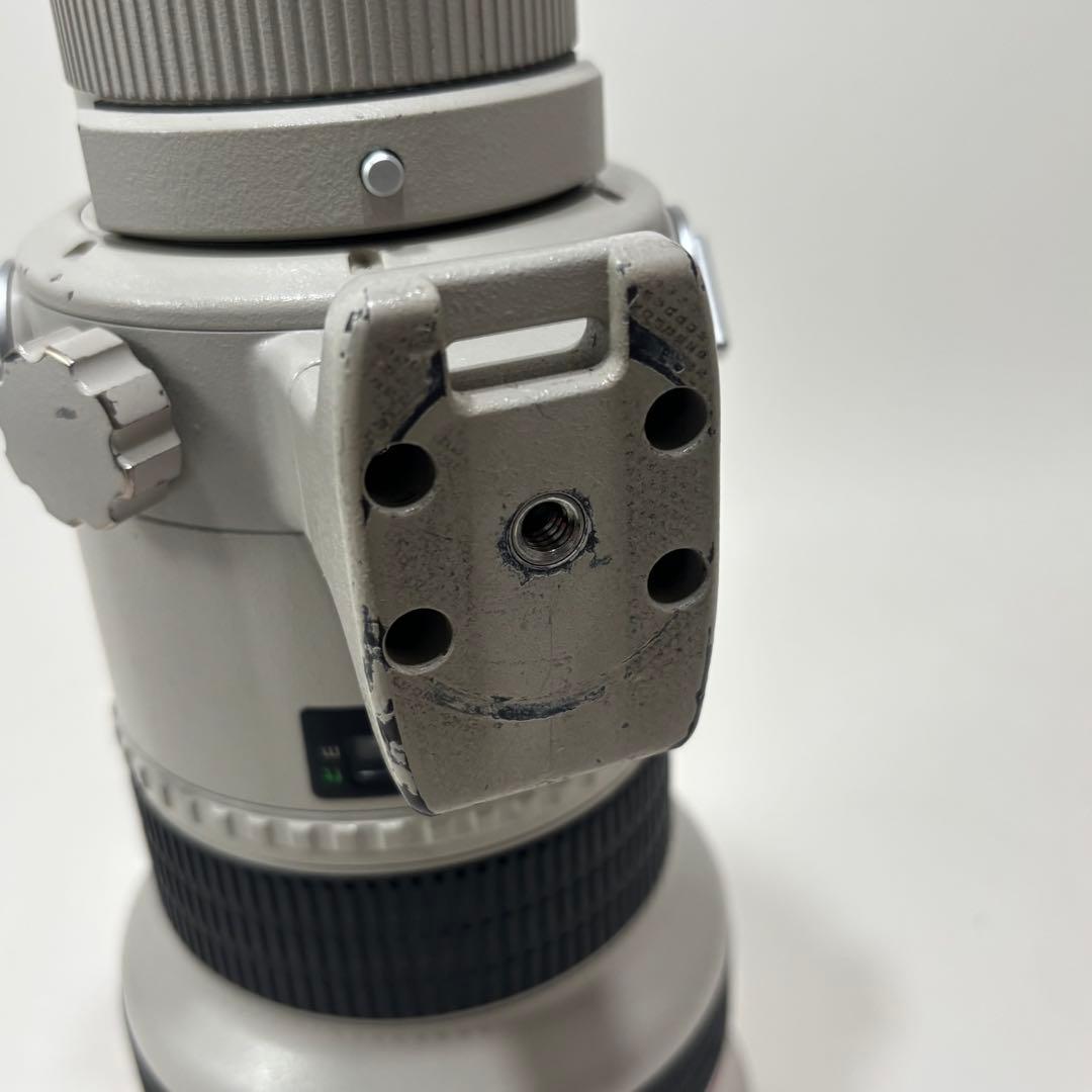 ジャンク品Canon 300mm f2.8レンズ ハードケース付き