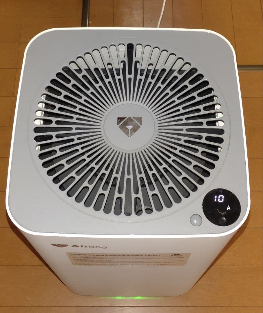 Airdog 空気清浄機 コンパクトデザイン