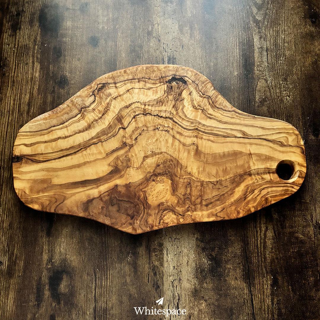 r*y様 幸を呼ぶ妖精 オリーブウッド カッティングボード まな板 イタリア ア