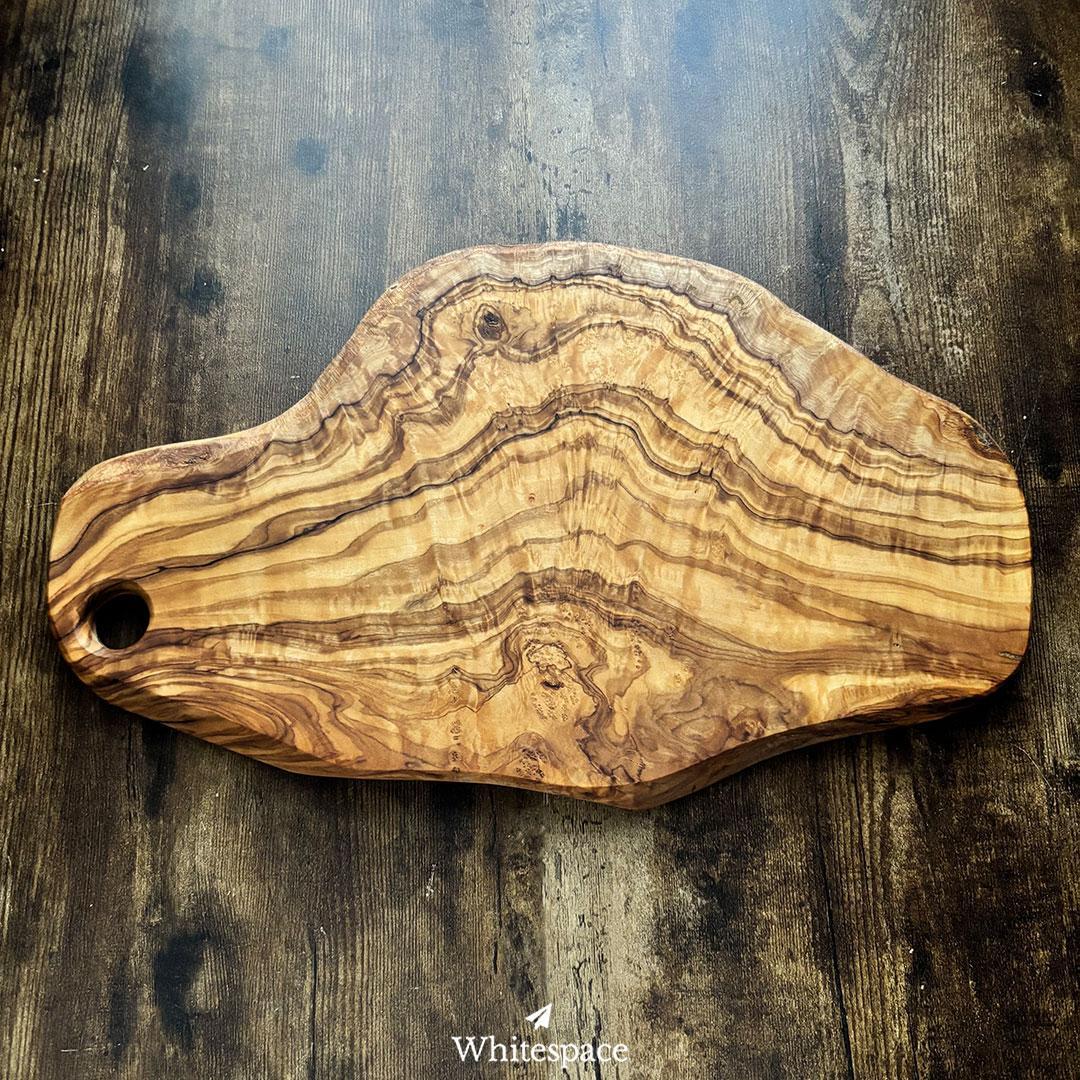 r*y様 幸を呼ぶ妖精 オリーブウッド カッティングボード まな板 イタリア ア