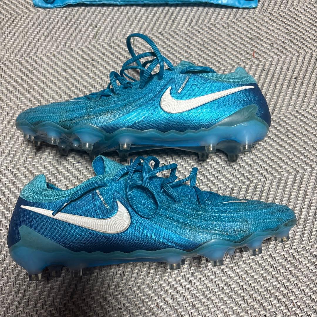 syyyNike サッカーシューズ ファントムgx2